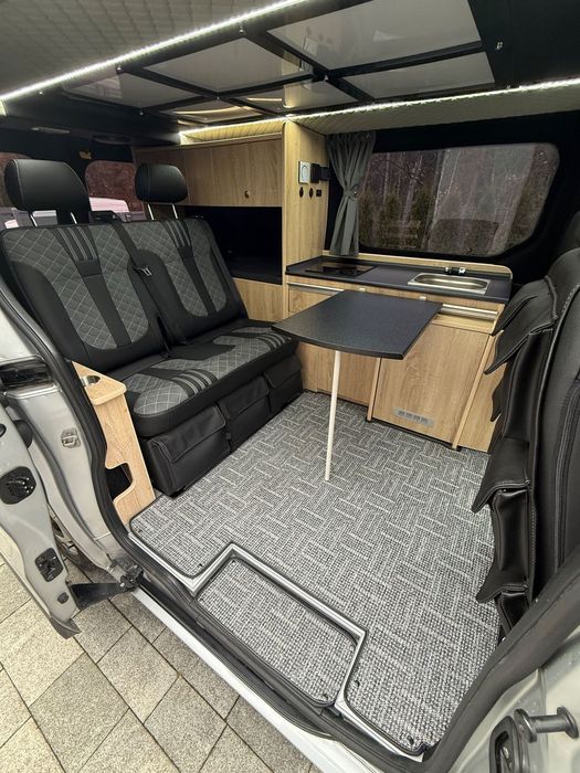 Renault TRAFIC CAMPER VAN  Premium | Indukcja | Akumulator | Zlew | Lodówka | Webasto | Łóżko |