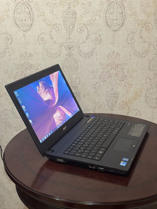 Ноутбук Acer TravelMate 8472T i3 M350 HDD 500GB