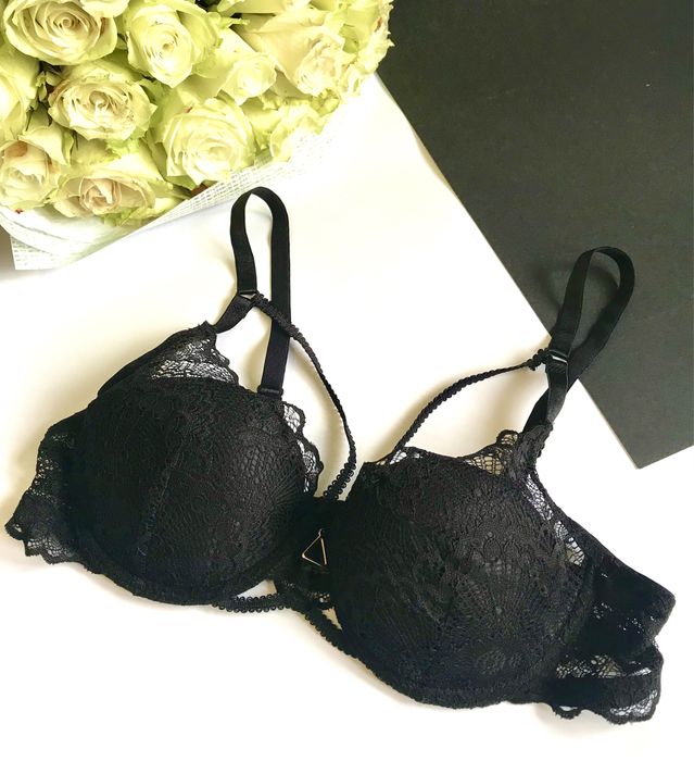 Бюстгалтер Чорний. Мереживо. Італія. 75В.
