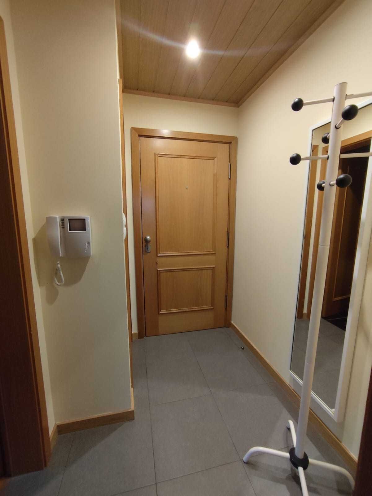 Apartamento T1 mobilado junto à FCS-UBI e ULS Cova da Beira