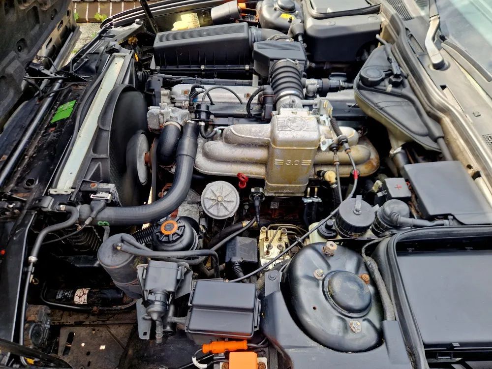 BMW Seria 7 Bmw 7 e32 klimatyzacja , BBS - brak korozji , ! ZAMIANA