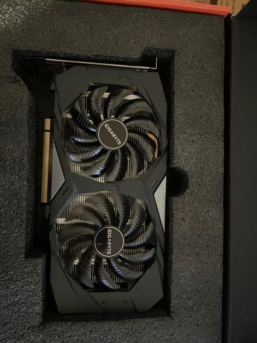 Відеокарта GeForce 2060 6gb