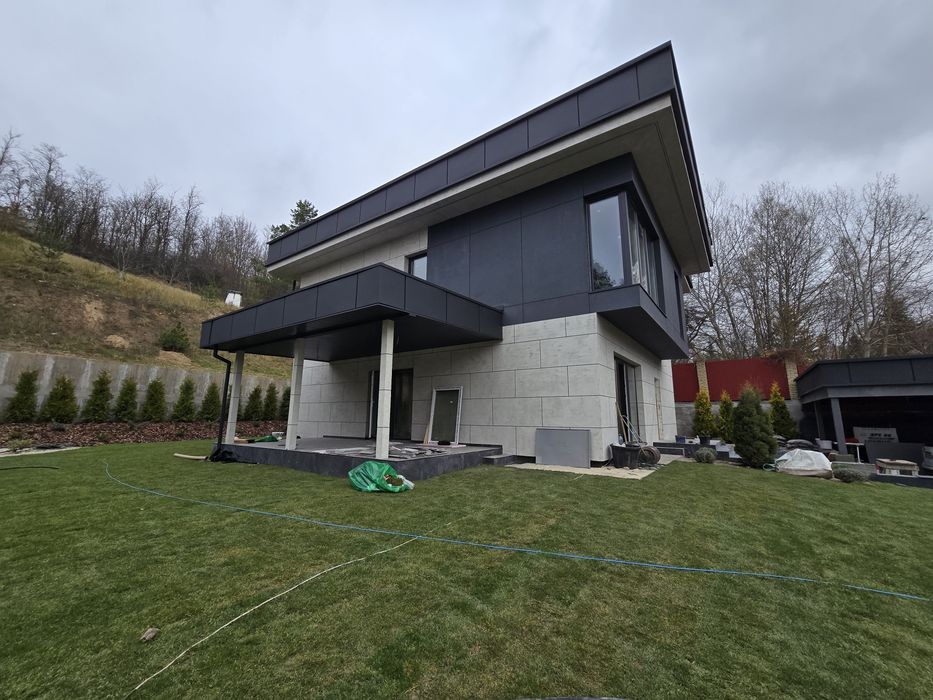 Будинок 230 м2 панорама газ 16 соток газон с. Лісники поруч Ходосівка