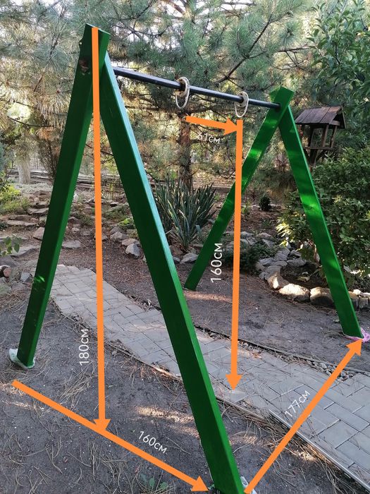 Продам гойдалку дитячу дерев'яну розбірну.