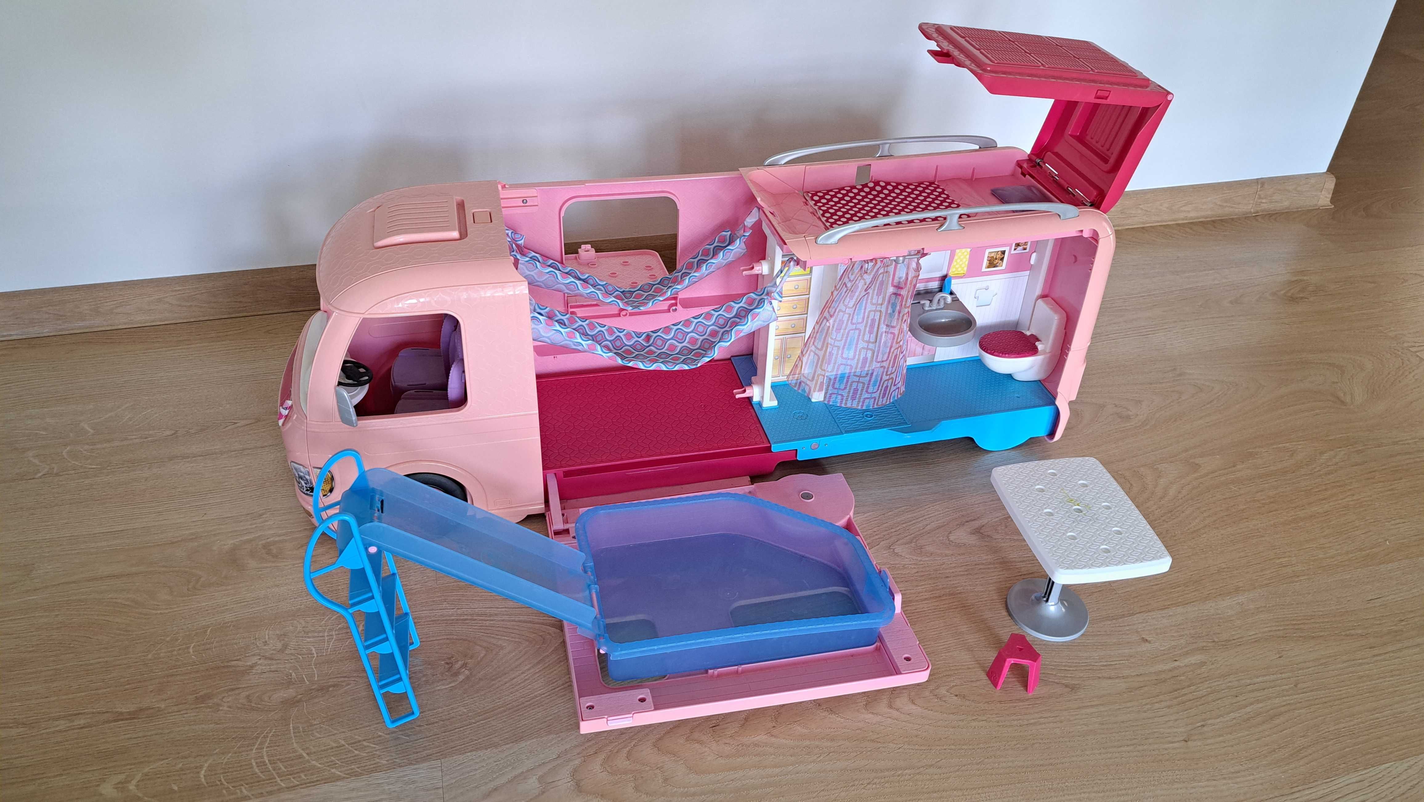 Kamper dla lalki Barbie