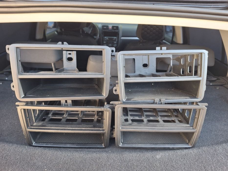 Перехідна рамка Volkswagen 1K0 857 058