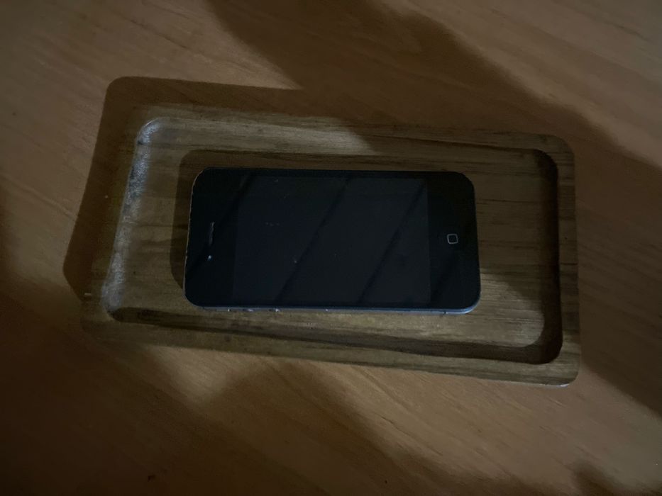 Розборка айфона 4s