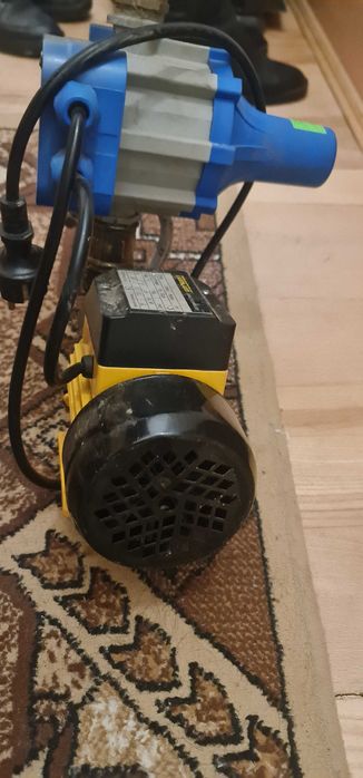 Водяний Насос Thomson