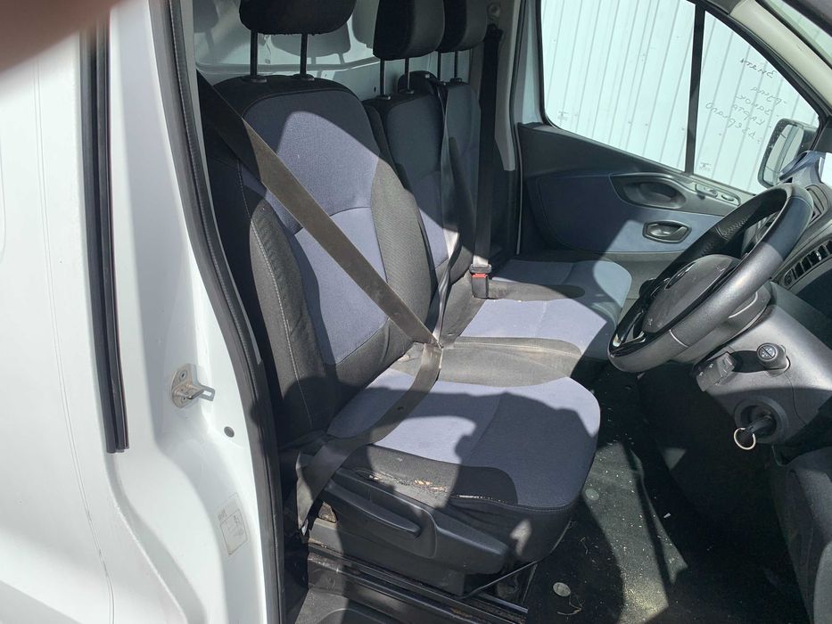 Розборка Опель Виваро 3 шрот Opel Vivaro 3 Renault Trafic капот кузов