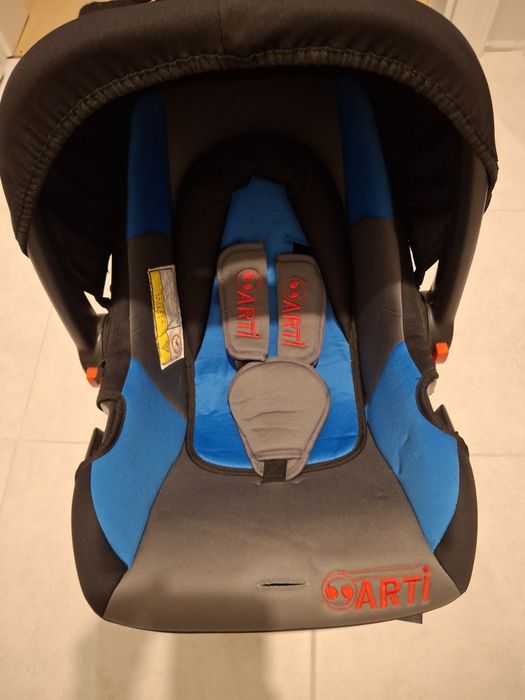 Nosidełko Arti stan bardzo dobry.