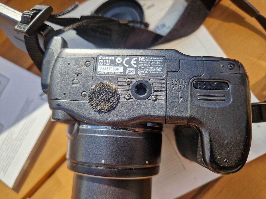 Aparat fotograficzny Canon PowerShot S3 IS + pokrowiec + instrukcje PL