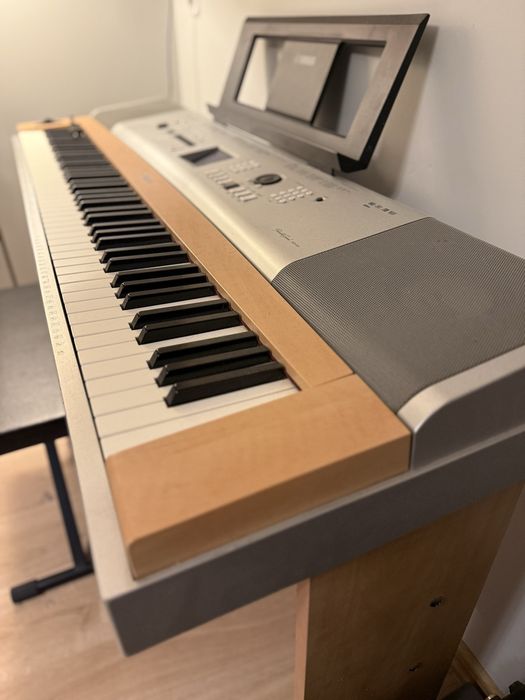 Pianino cyfrowe Yamaha DGX 630