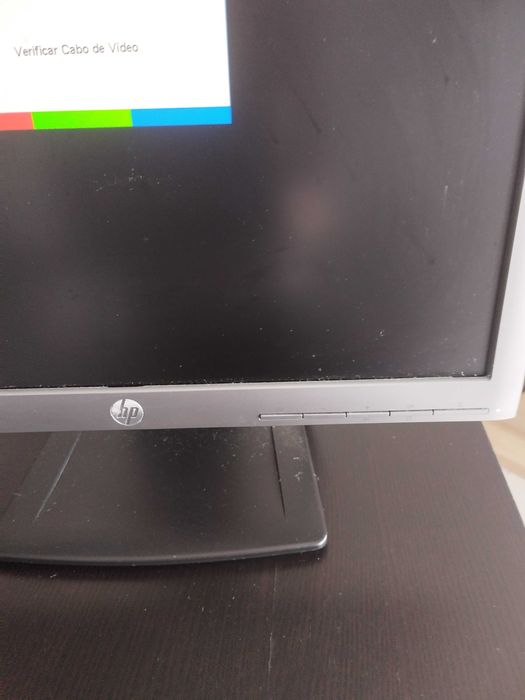 HP Computer Monitor64552648341122121
