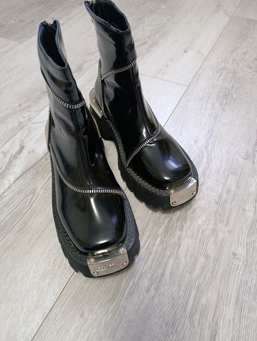 Жіночі черевики 36