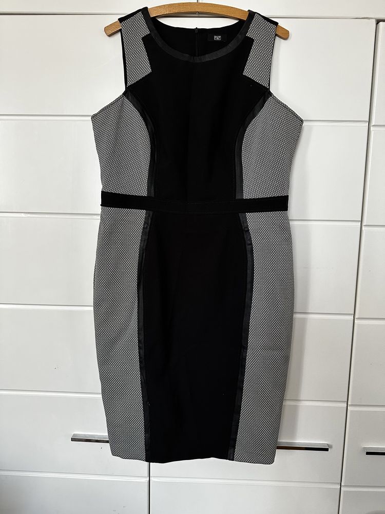 Elegancka sukienka rozmiar 44 F&F