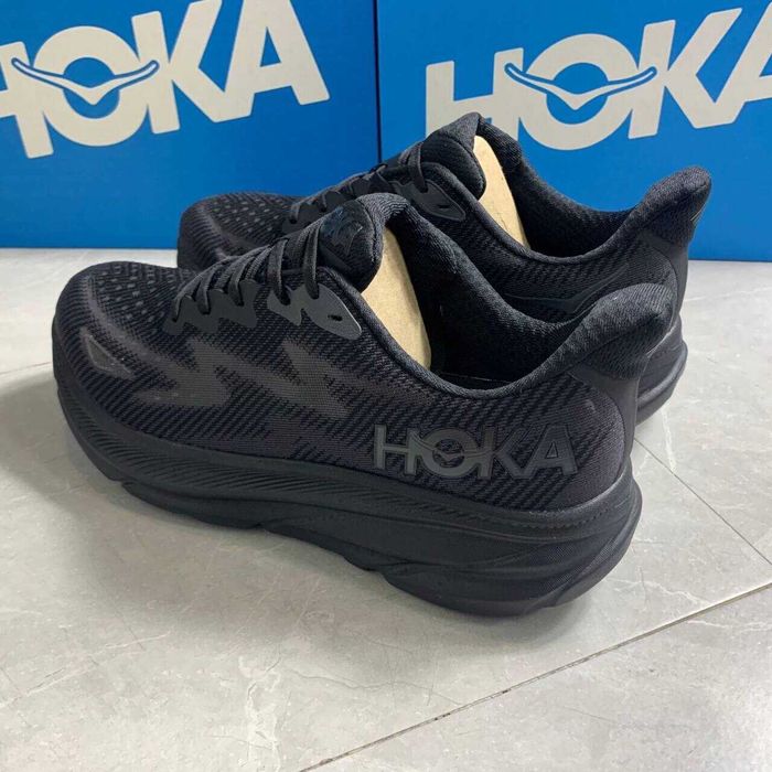 buty Espadryle HokaOneOneClifton9TripleBlack Espadryle R.39