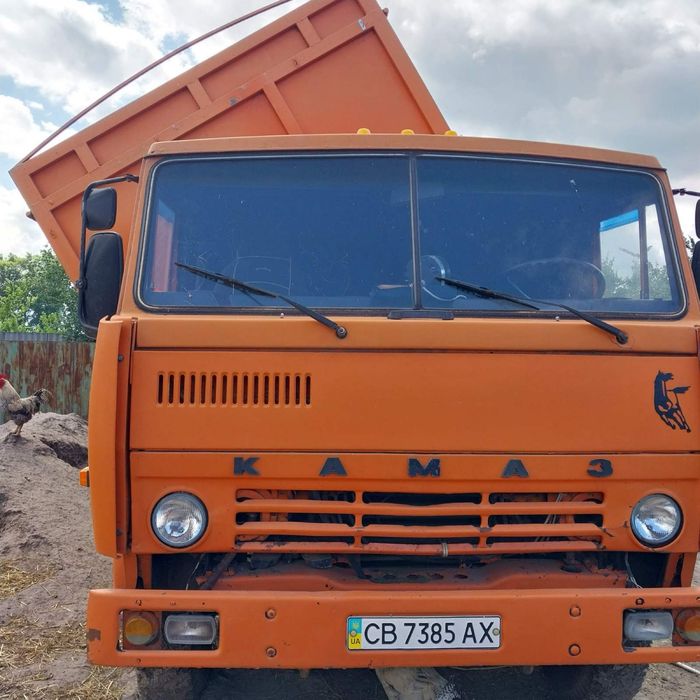 Продам камаз  з причіпом 55102