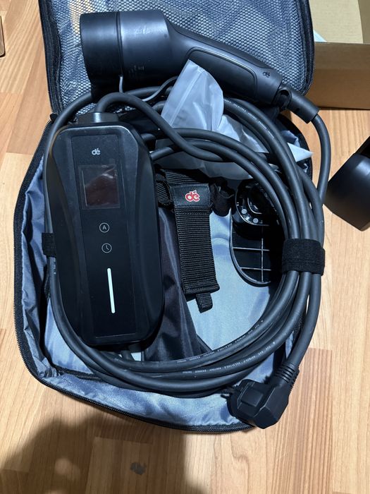 Przenośna ładowarka do pojazdow elektrycznych EV 3 kW Dé