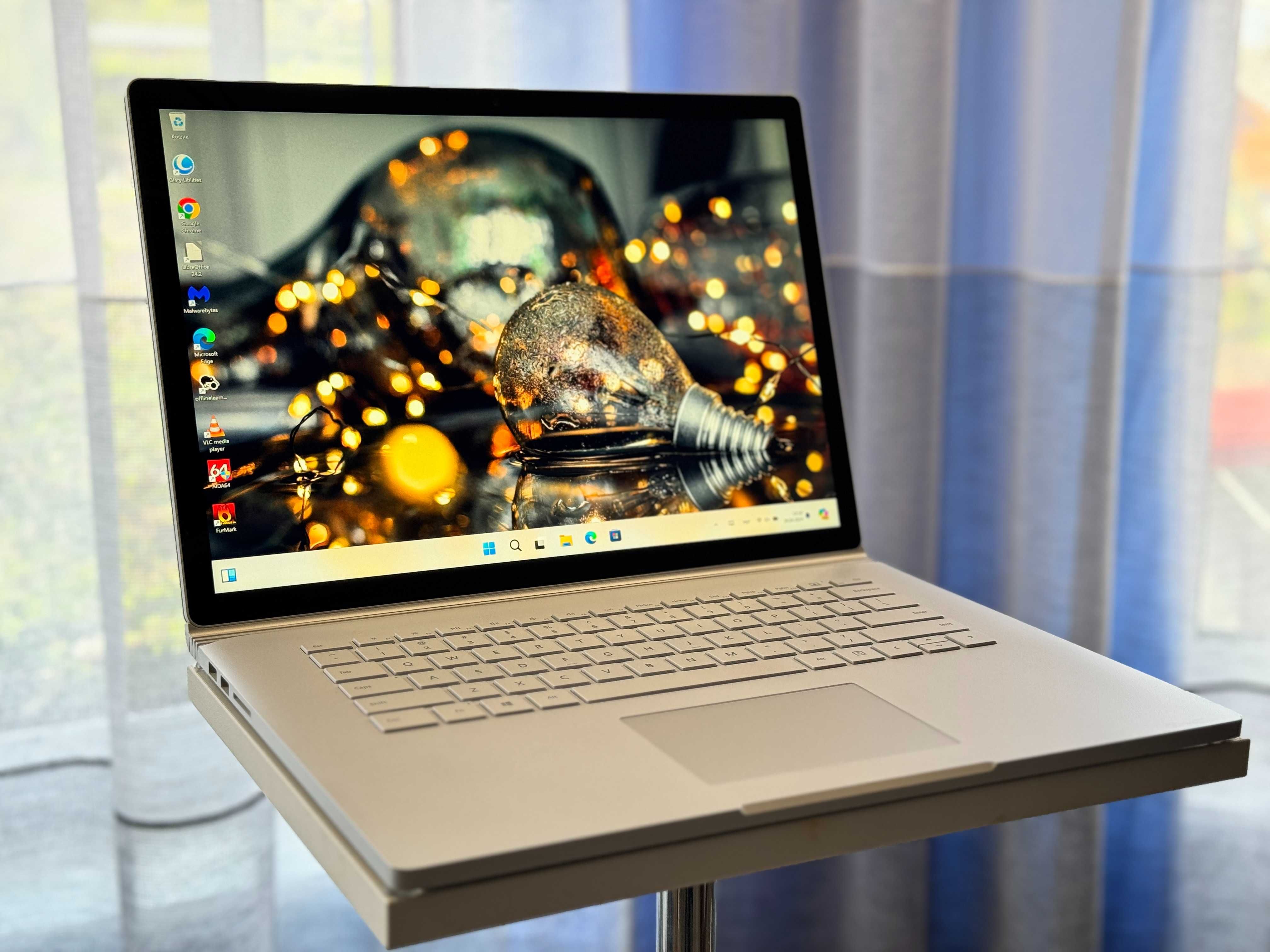 Ноутбук Surface Book 2 | i7-8650U | Ram-16 SSD-512 | 4K IPS Сенсор