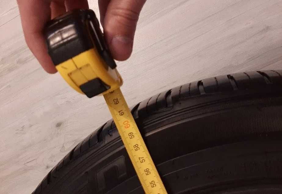 Leżak,leżanka dla psa lub kota,nowoczesny element biura,warsztatu,domu