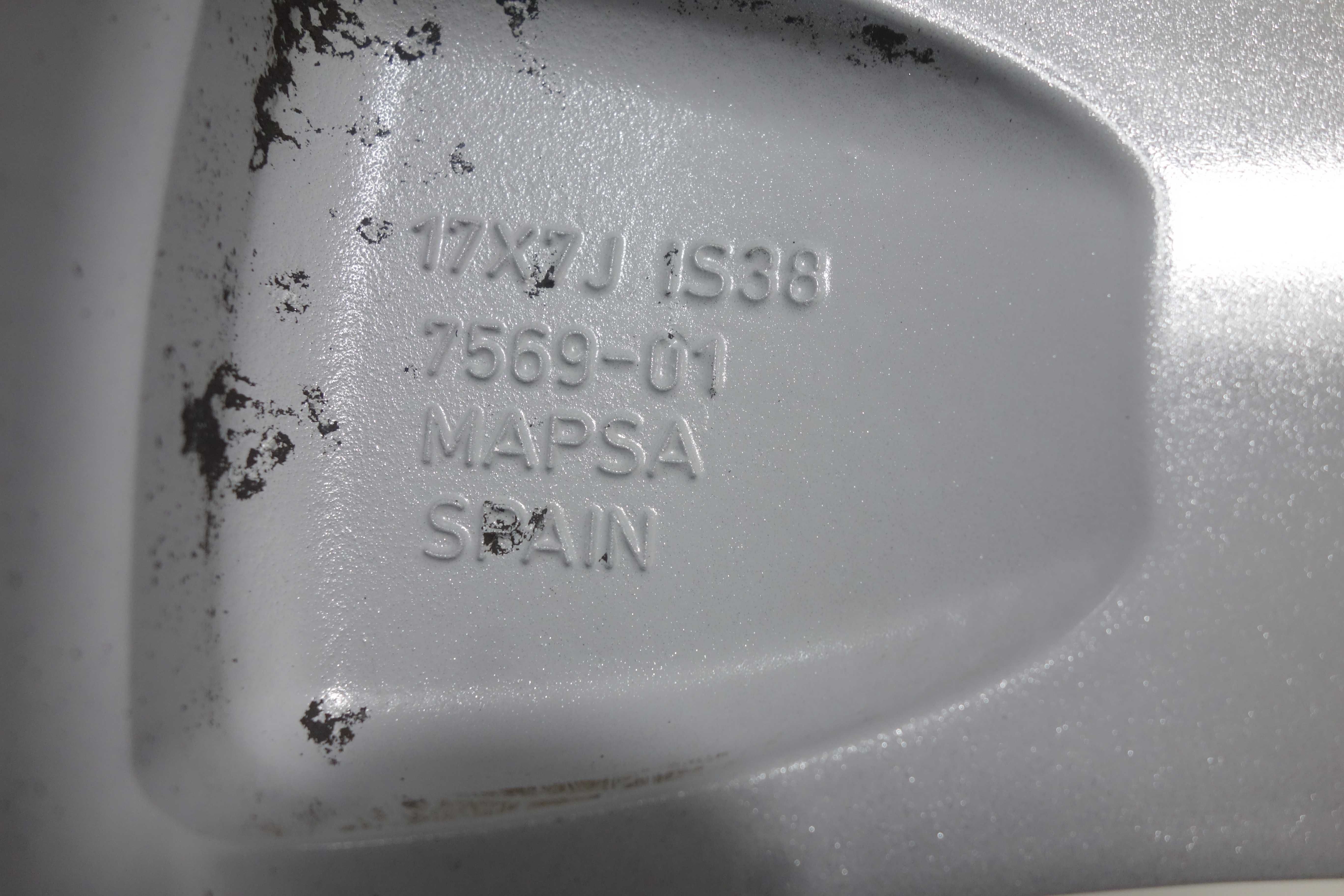 Alufelgi 17" 5x115 Opel Astra Srebrne 975