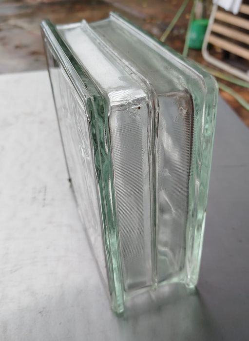 Vendo tijolos de vidro