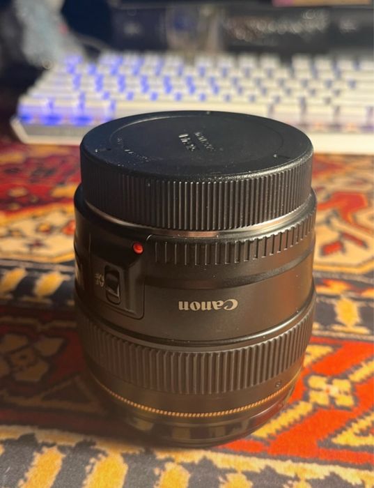 Canon Ef 85mm 1:1.8