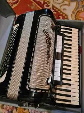 Баян Украина СССР.