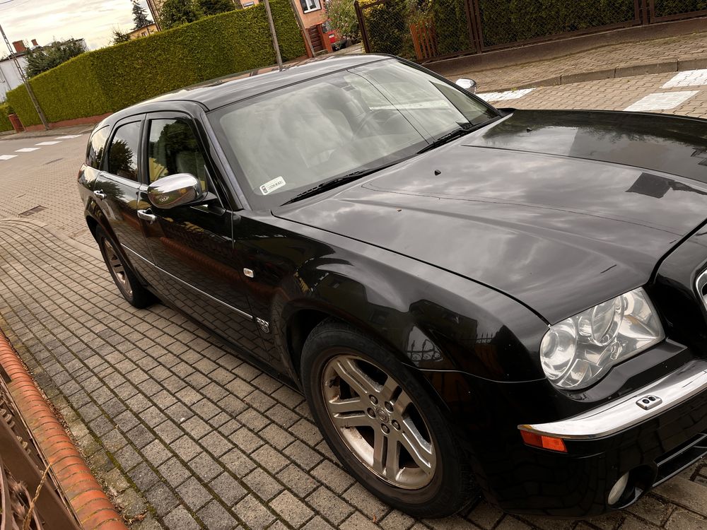 Sprzedam Chrysler 300c kombi Maly przebieg