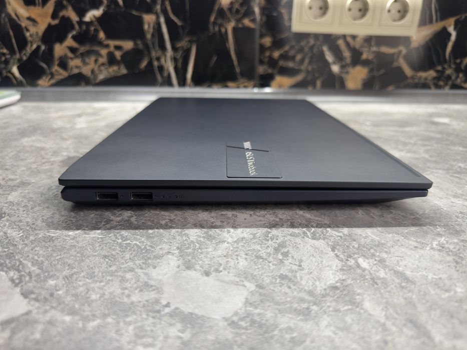 Ноутбук ASUS Vivobook Pro 15