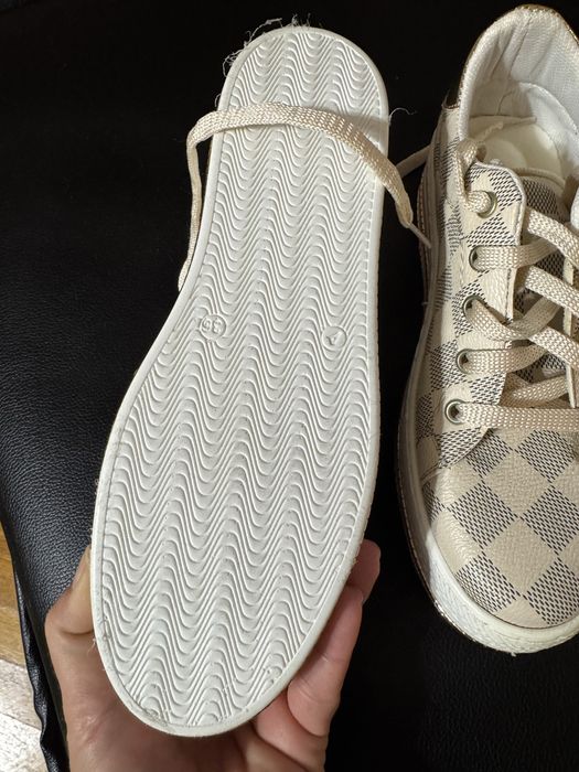 Buty na koturnie r.36