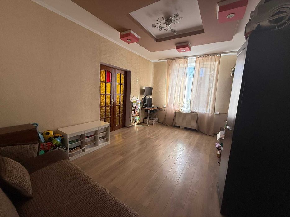 Продаю будинок свій