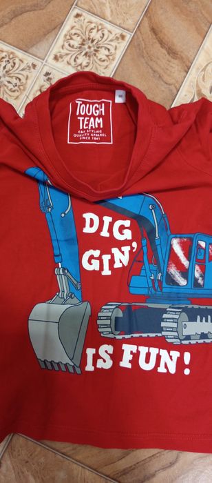 Кофточки на мальчика 4-5лет