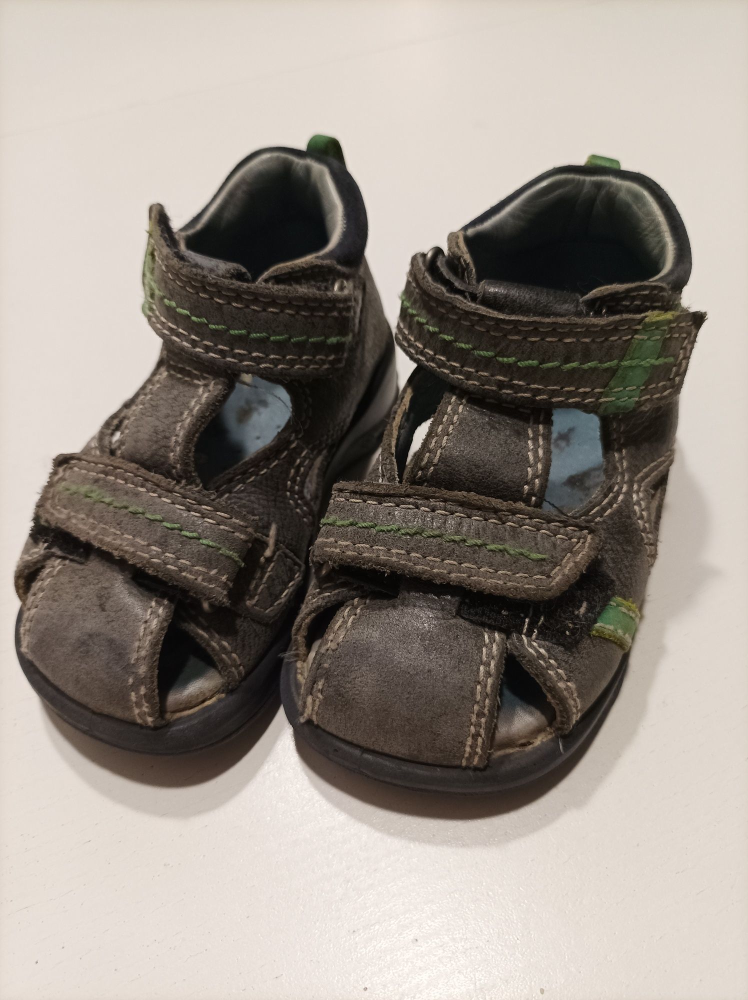 Sandałki buciki buty Ecco r.21