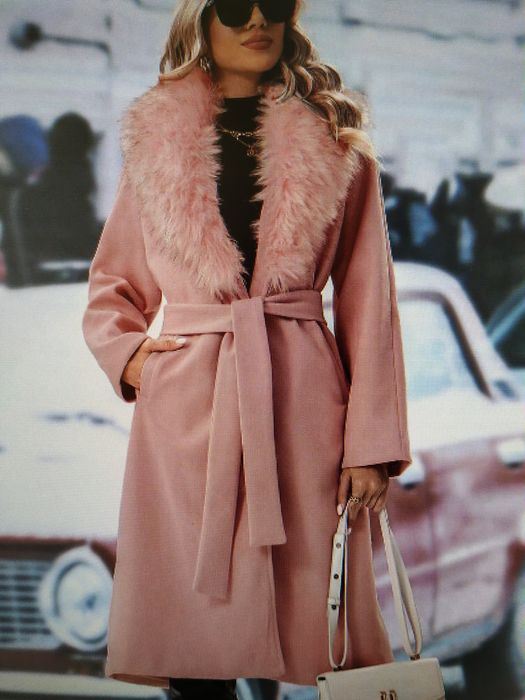 NOWY Różowy płaszcz z futrem jesień/zima rozm. S/M + gratis