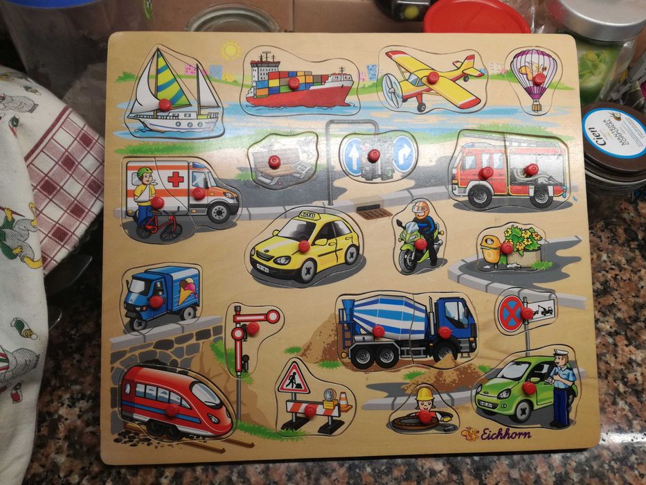 Puzzle de madeira com pega da Eichhorn.