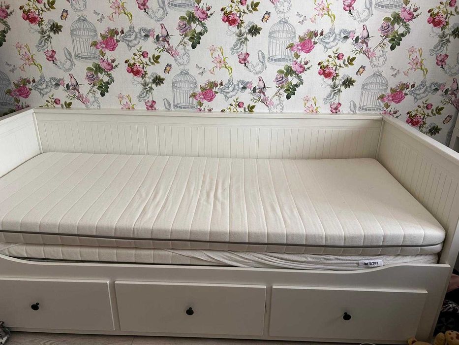 Vendo HEMNES - Cama indiv/dupla c/3 gav, 80x200 cm + 2 colchões