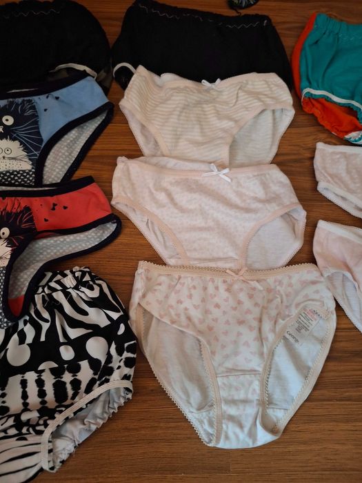 Трусики дитячі George, Nikoletta Миколаїв для дівчинки 92/98, 2-3 роки