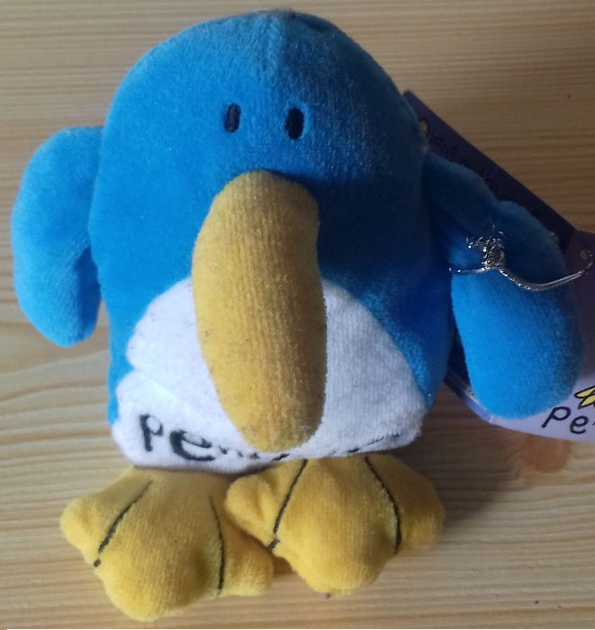 Peluche "Penguin" NOVO com etiqueta