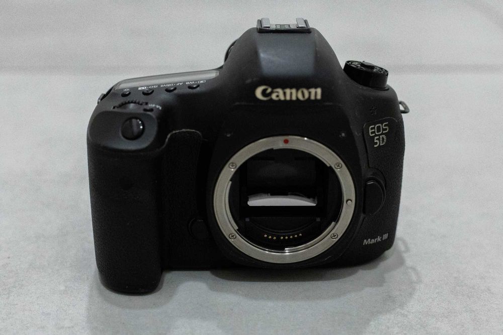 Canon EOS 5D mark III lustrzanka - zestaw
