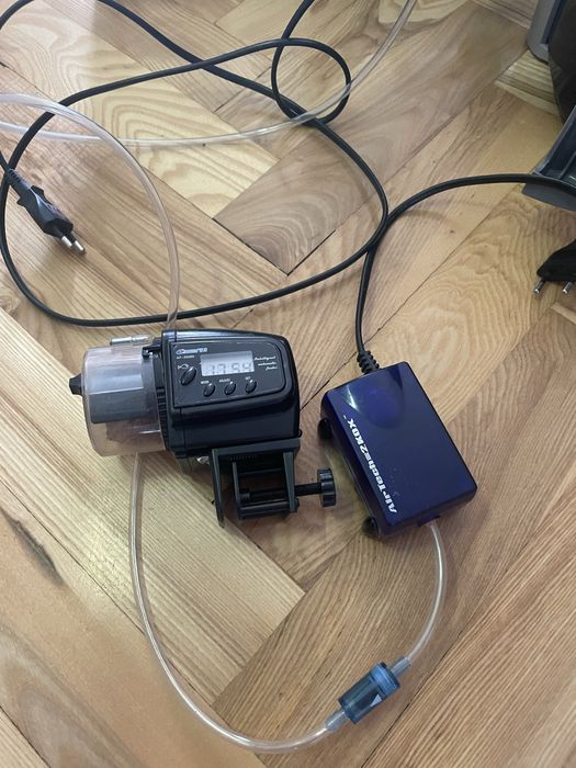 Sprzedam akwarium. Zestaw 54lkompletny