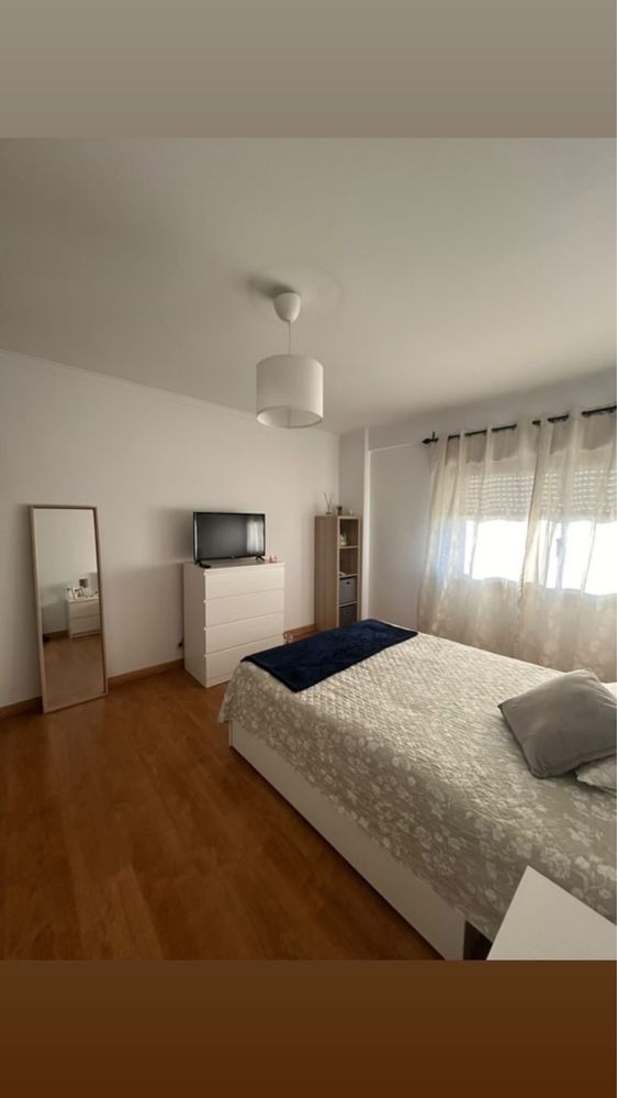 Quarto para arrendar