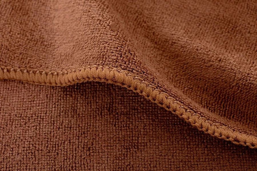 Ręcznik 50x100 Kąpielowy Szybkoschnący Jednolity Mikrofibra Mandy 06