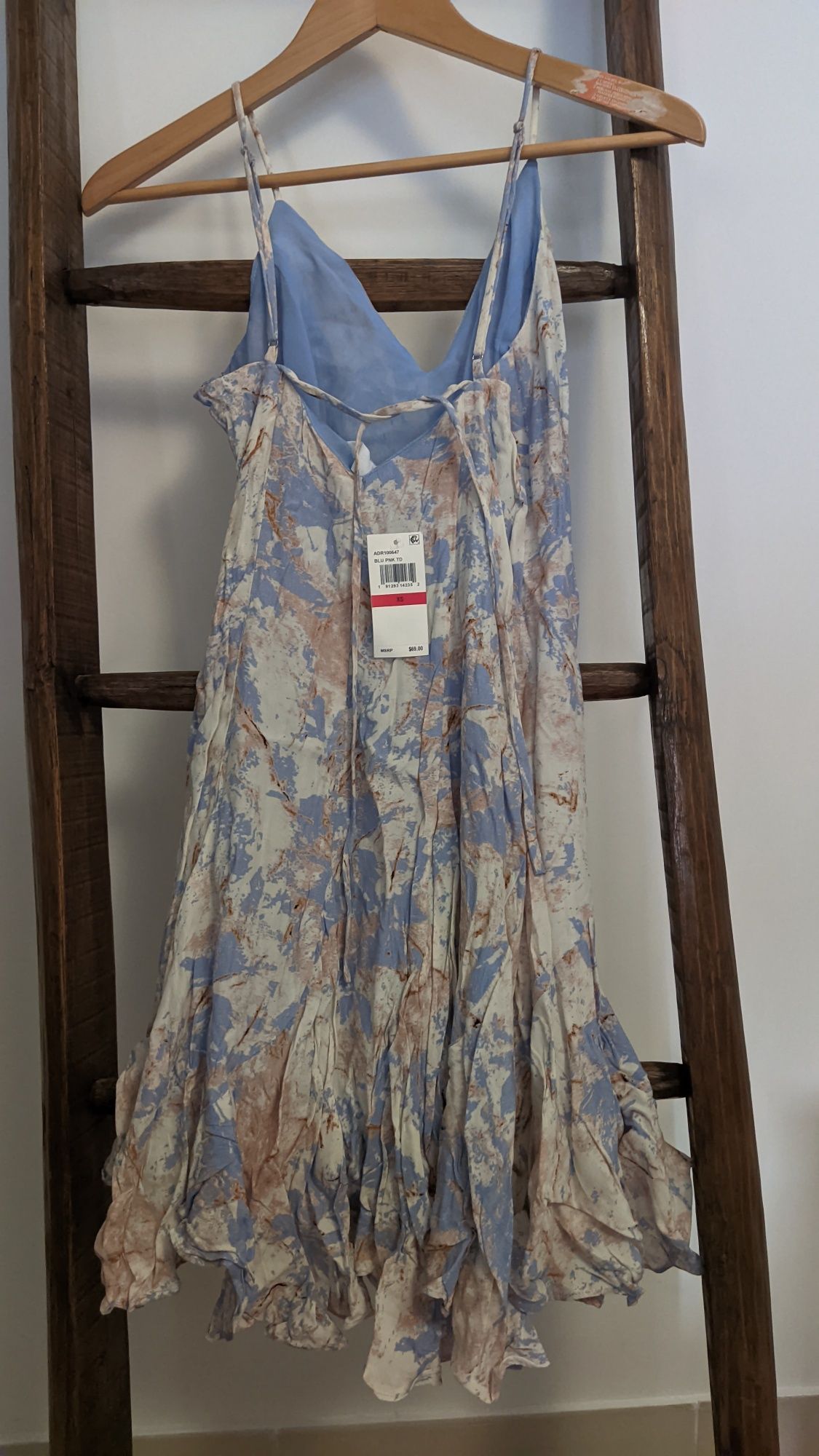 Vestido Novo com etiqueta