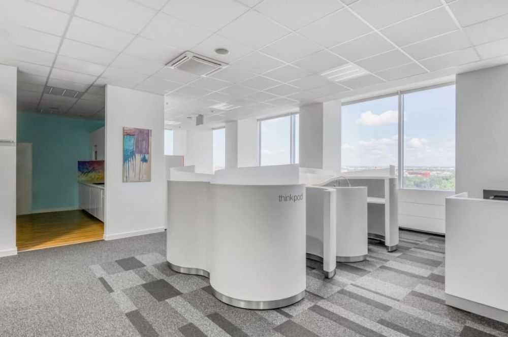 Wynajem biura w Krakowie:Prywatna 5 osobowa w Regus K1