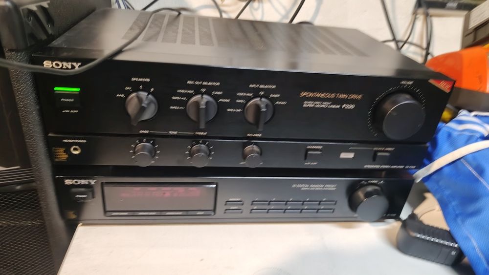Sony wzmacniacz f 220 tuner gratis