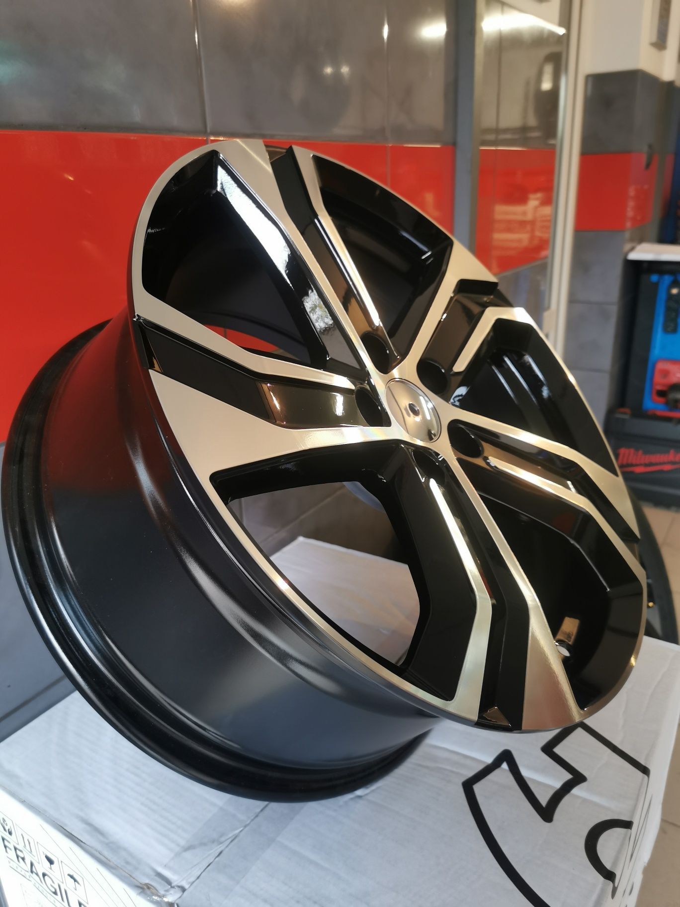 Felgi 19" 5x108 Ford Edge S-max C-max Volvo C V XC Opel
