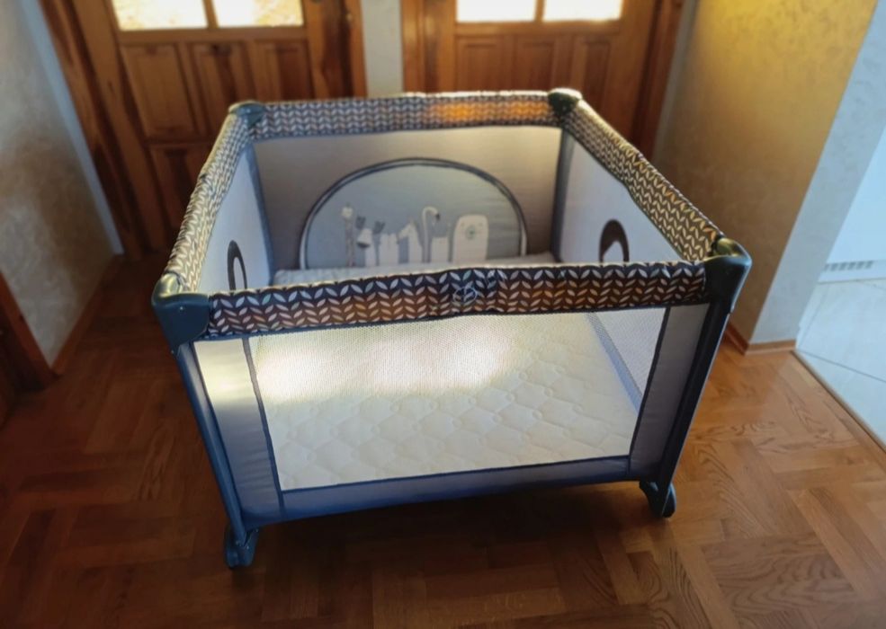 Łóżeczko turystyczne