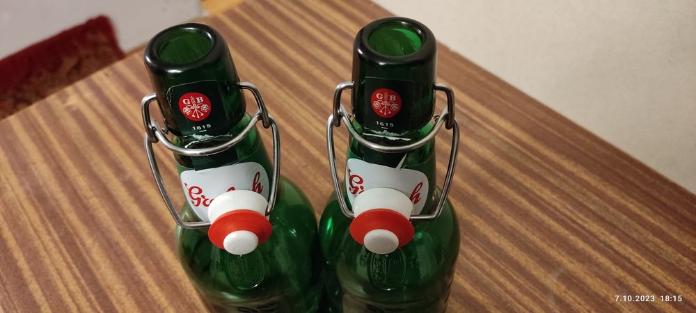 Butelki szklane z korkiem mechanicznym 2 sztuki