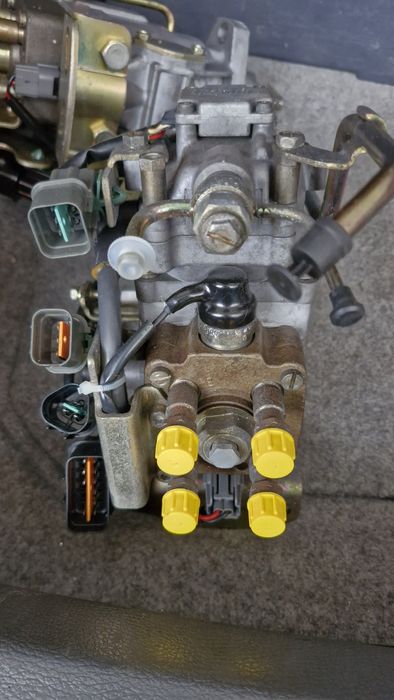 Pompa wtryskowa Mitsubishi Pajero II L200 2.5 td